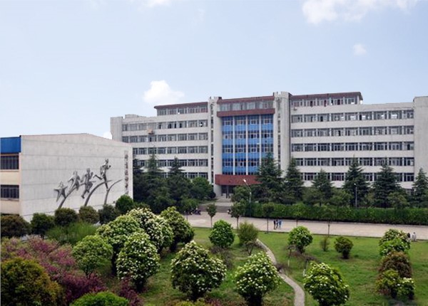 湖南岳陽石油職業(yè)技術學校電能監(jiān)測系統項目